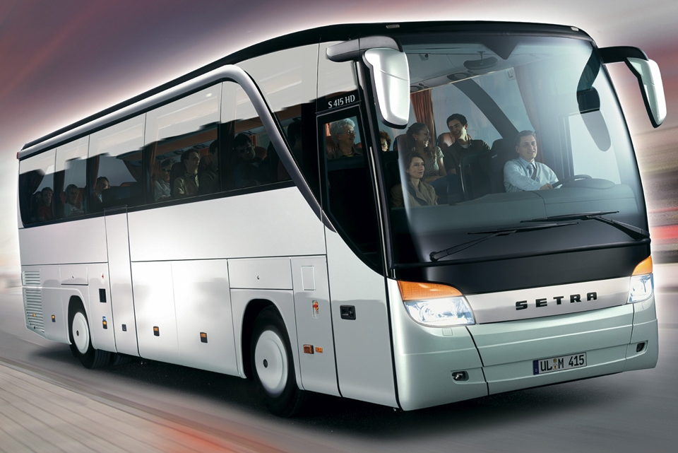 Bus 52 - 55 posti